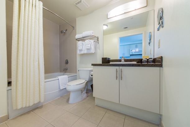 Sonesta Coconut Grove condo