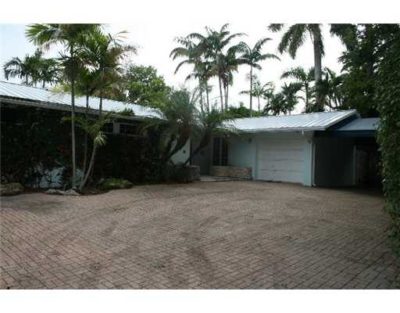 Single Family Homes: What sold in Coconut Grove in January 2011? - GroveExperts.com