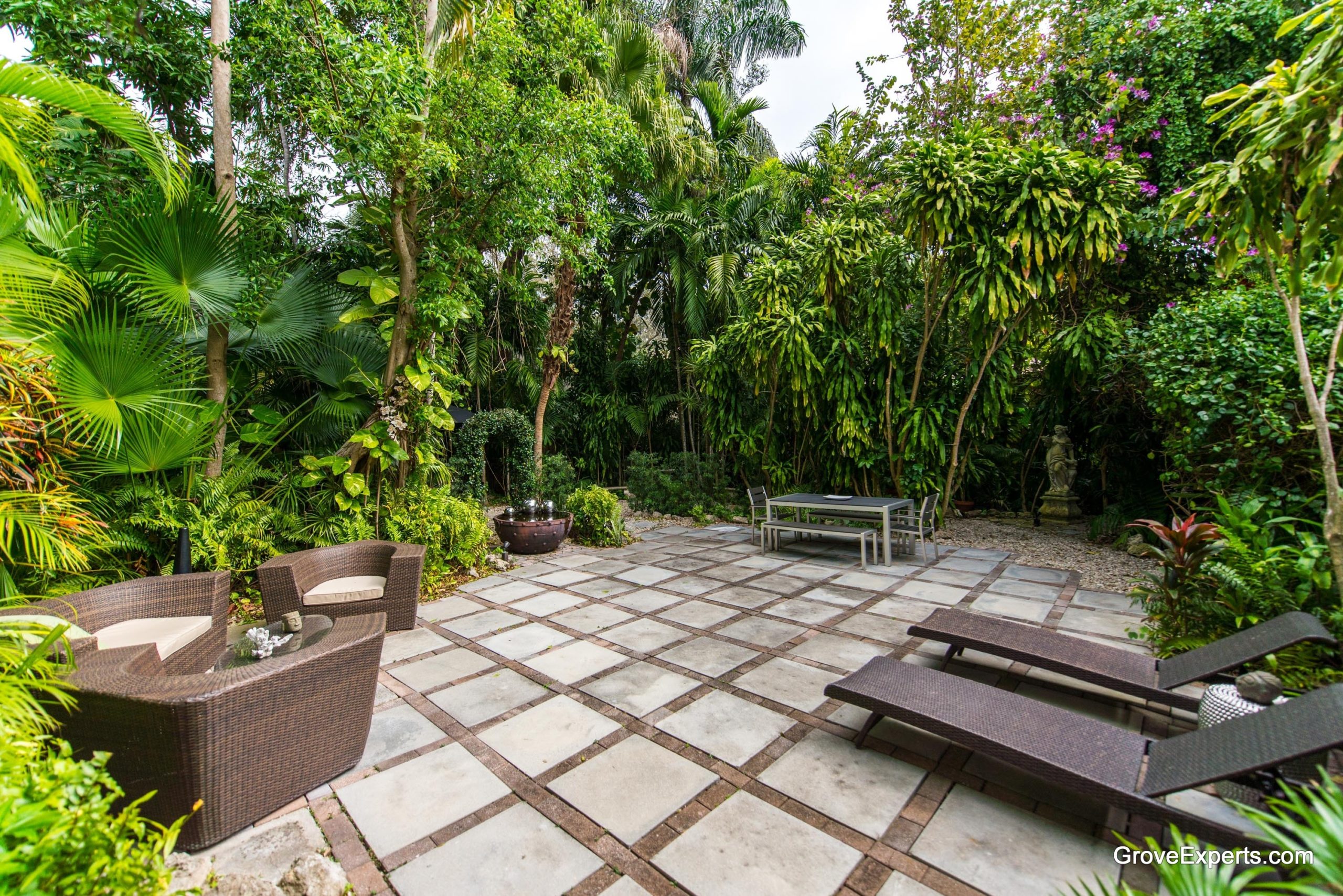 Listing in South Coconut Grove