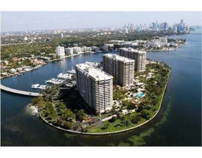 Grove Isle in Coconut Grove at a glance - GroveExperts.com