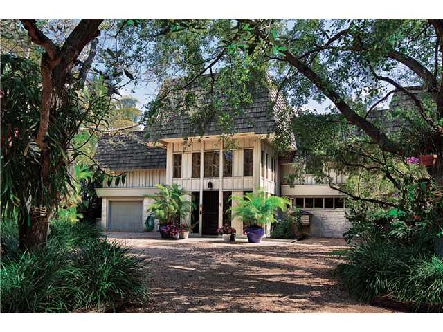 Bay Front House in Coral Gables - GroveExperts.com