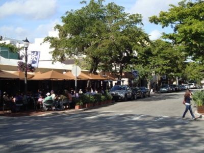 Green Street Cafe - We live in Paradise!