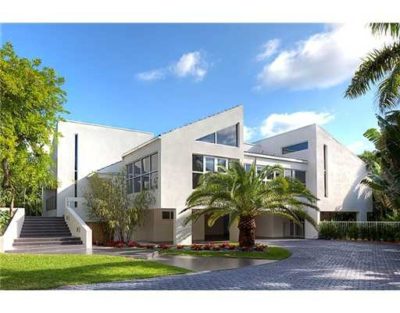 144 North Prospect sold for $2,000,000: 5 bedrooms / 4 Baths / 2 1/2 baths / 6,425 Sq/Ft / $311 Sq/FT
