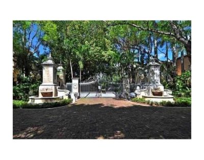 Gated Communities in Coconut Grove - GroveExperts.com