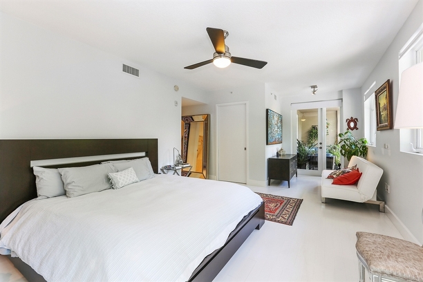3540 Main Highway Unit 208