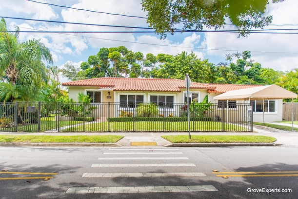 2374 sw 19 avenue in Miami, Florida