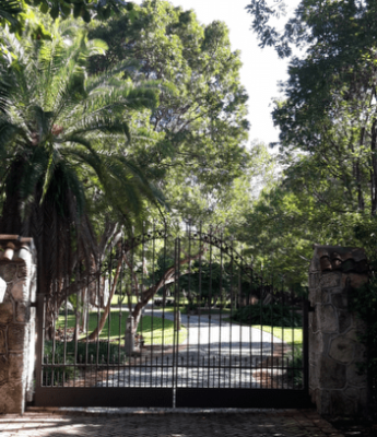 gate