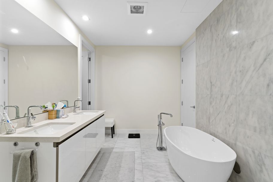 718 Valencia Ave Unit #307