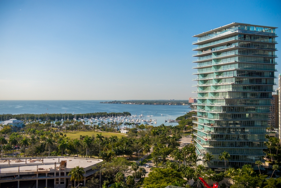 2645 S Bayshore Dr