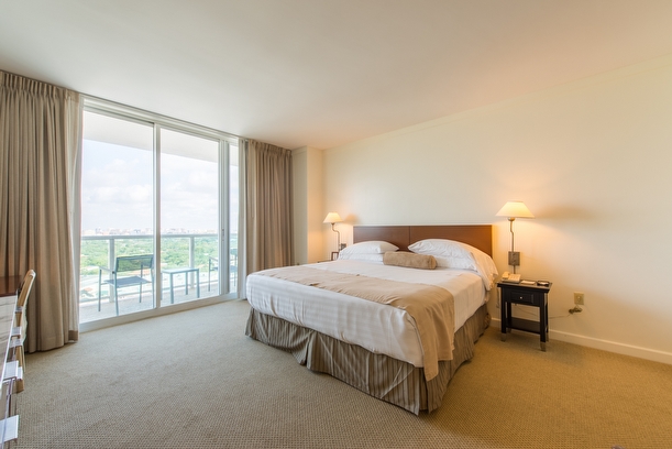 Sonesta Coconut Grove condo