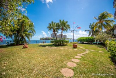 1632 S Bayshore court