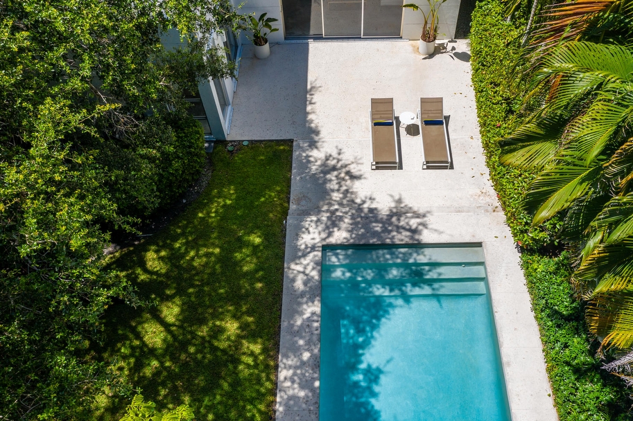 3550 Avocado Avenue