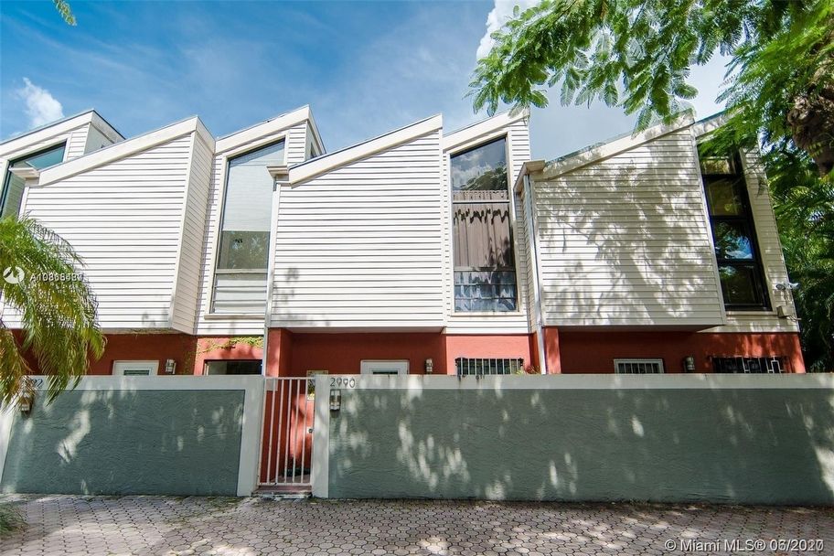 A contemporary townhouse rental