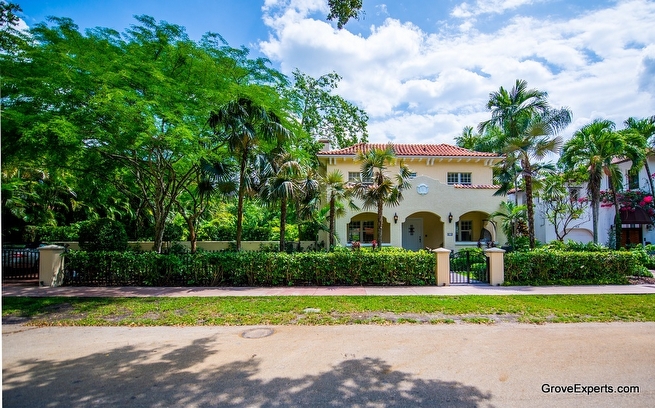 Old Spanish Grande Dame Open House