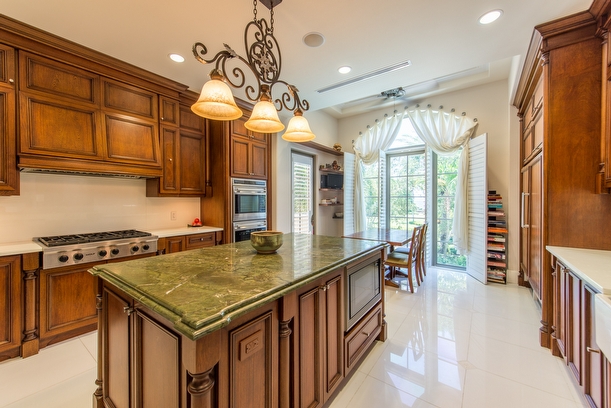 3316 Devon Court