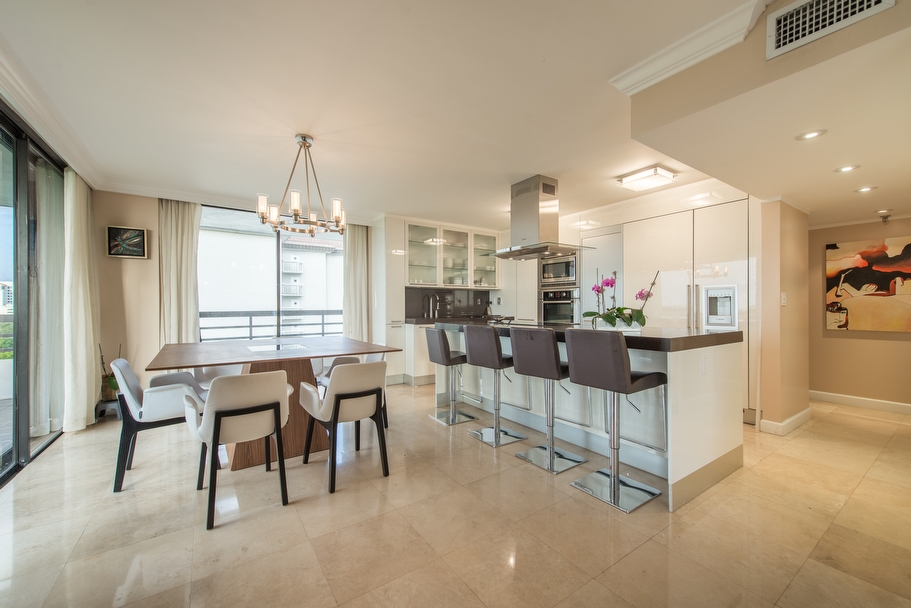 720 Coral Way, Unit #10B