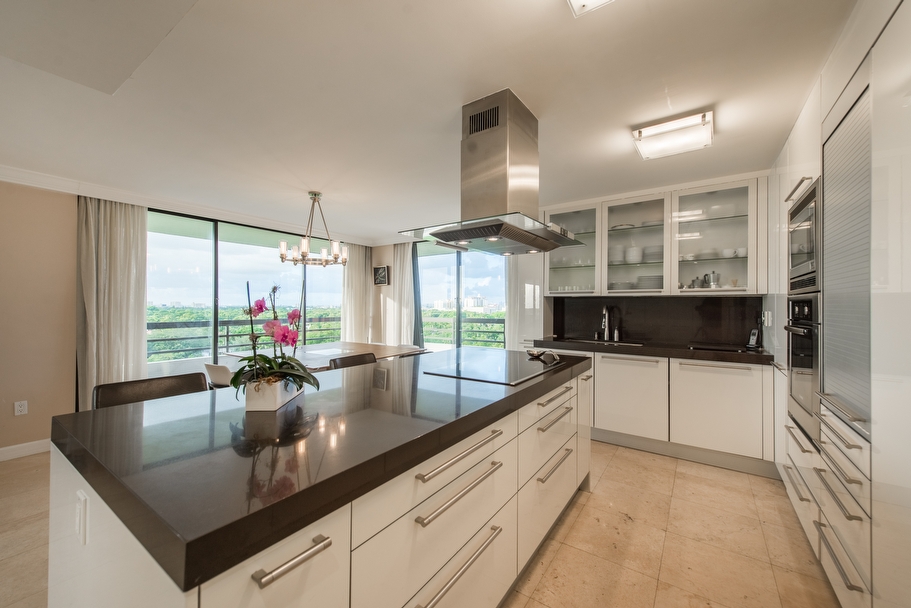 720 Coral Way, Unit #10B