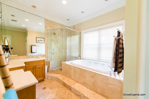 312 Ridgewood Road